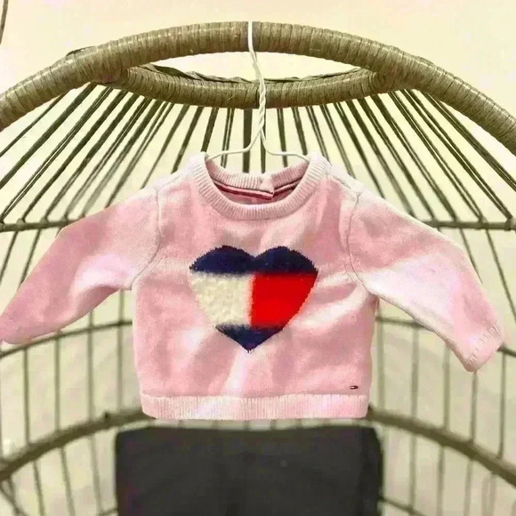 Tommy Hilfiger Baby Girl's Pink Sweater Size 12  Months - Picture 1 of 4